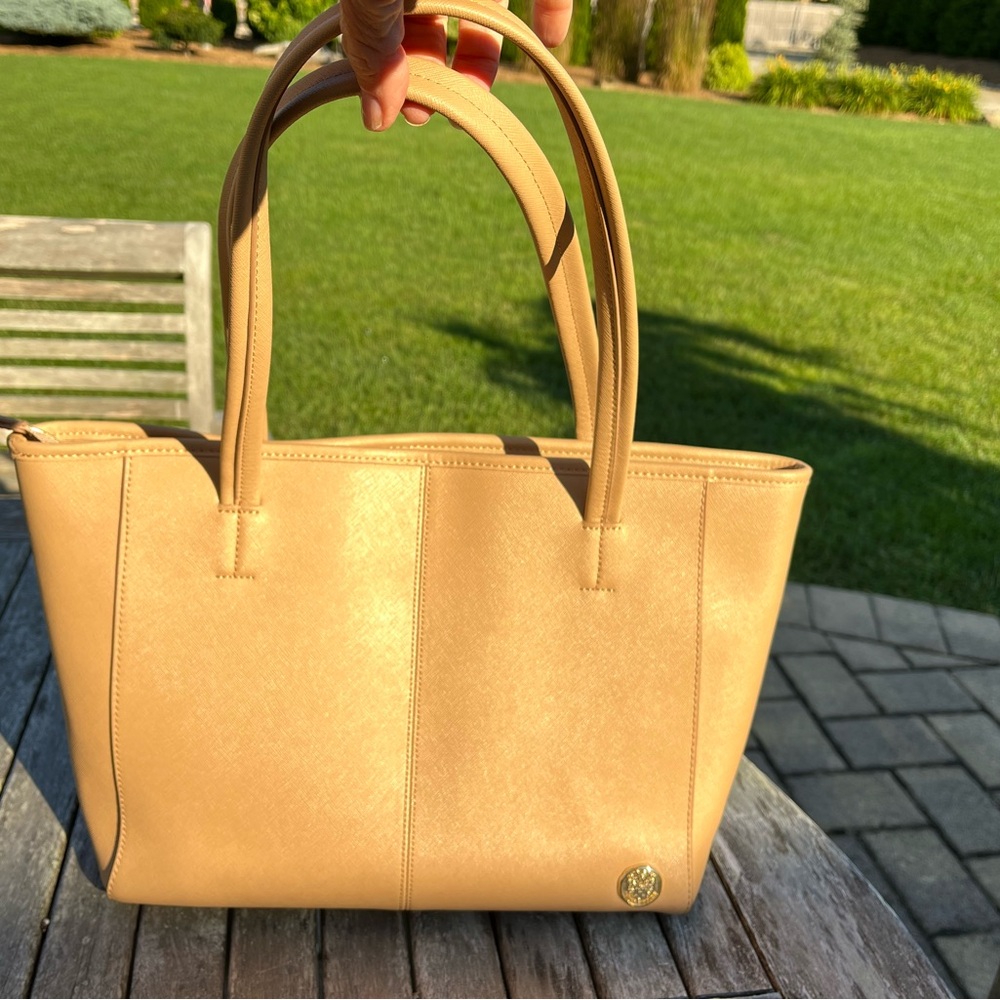Vince Camuto handbag